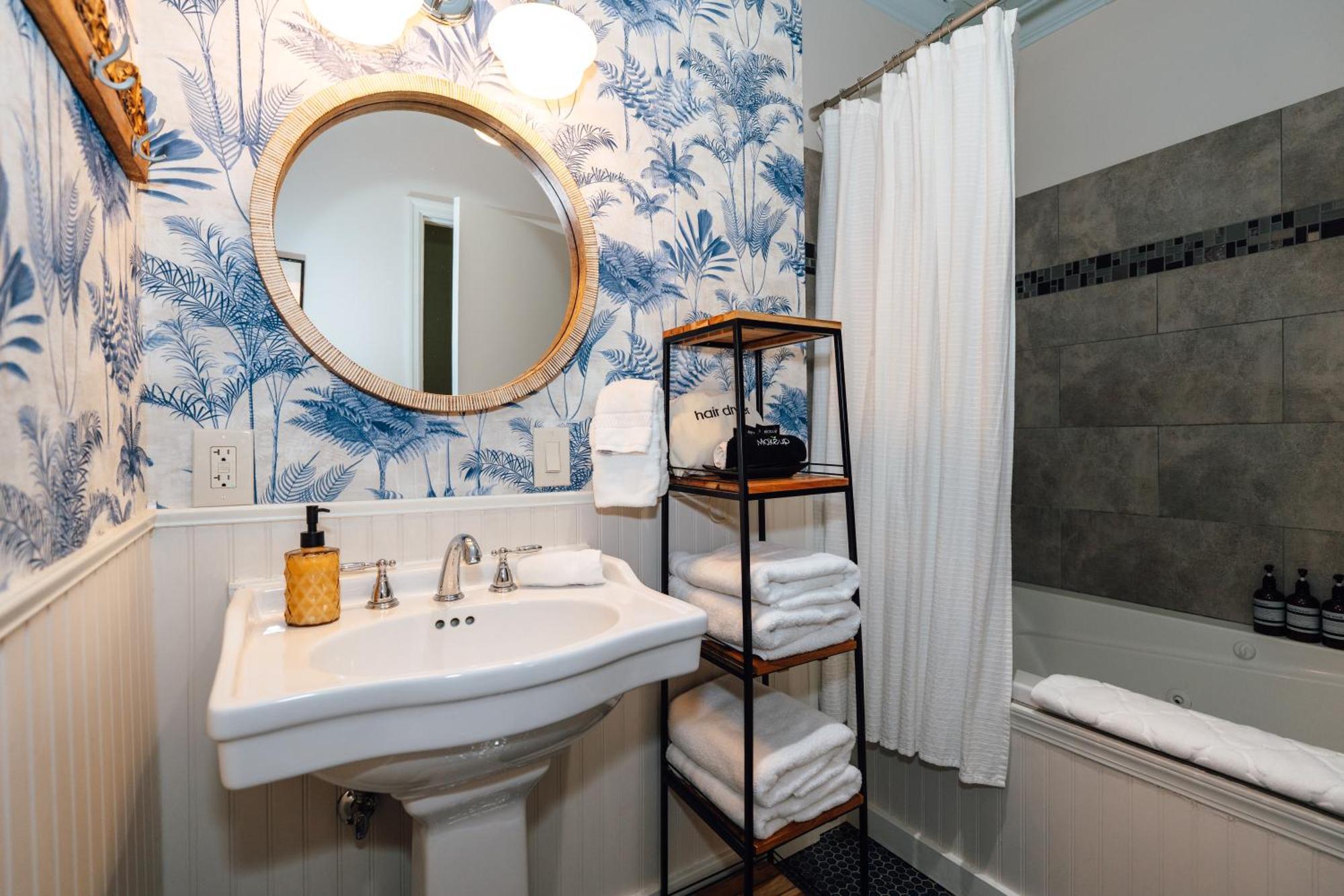 Swank Boutique Suites Ashland Eksteriør bilde